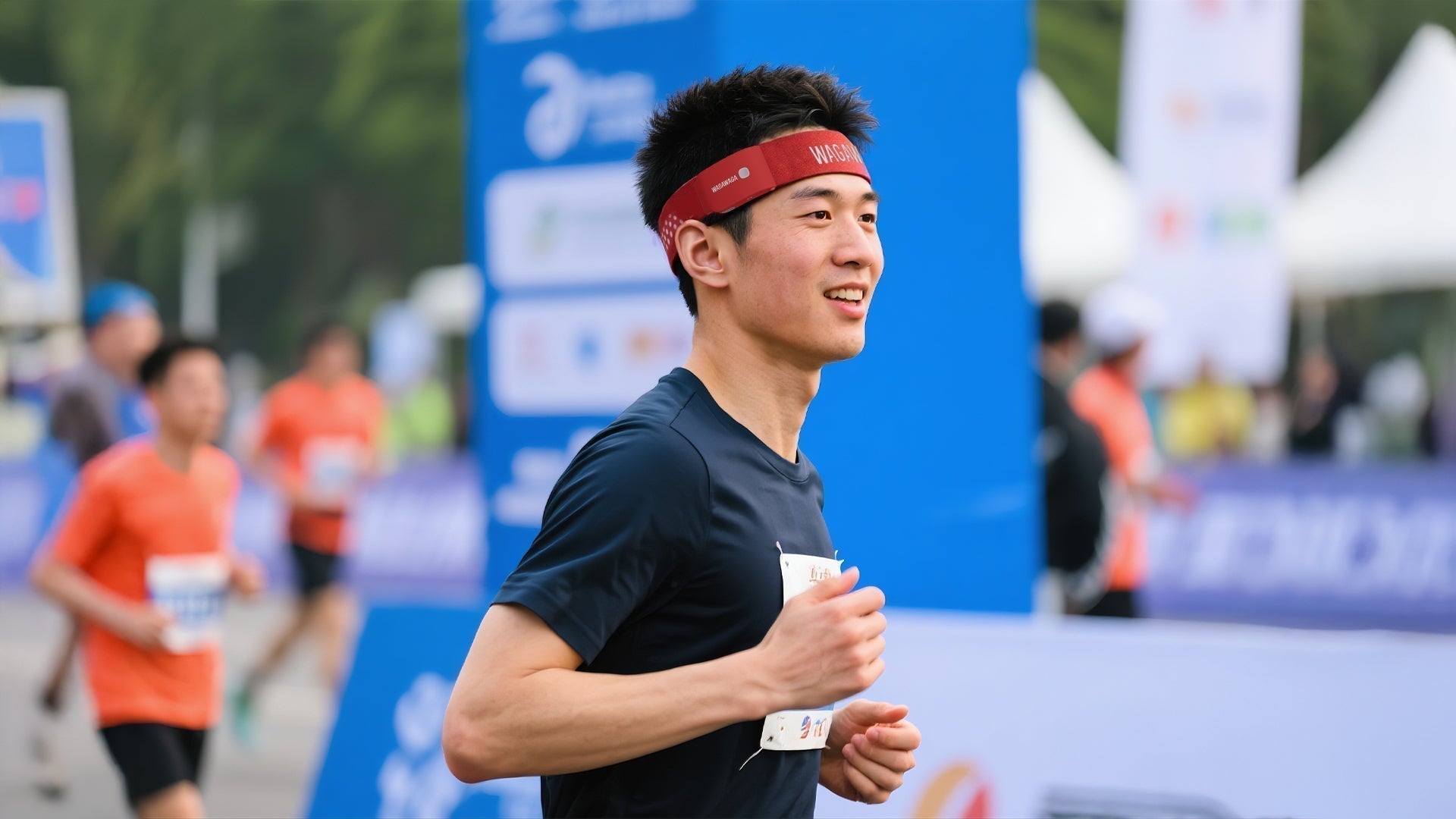 落下防止から危険防止へ：スポーツイヤホンの安全設計進化論